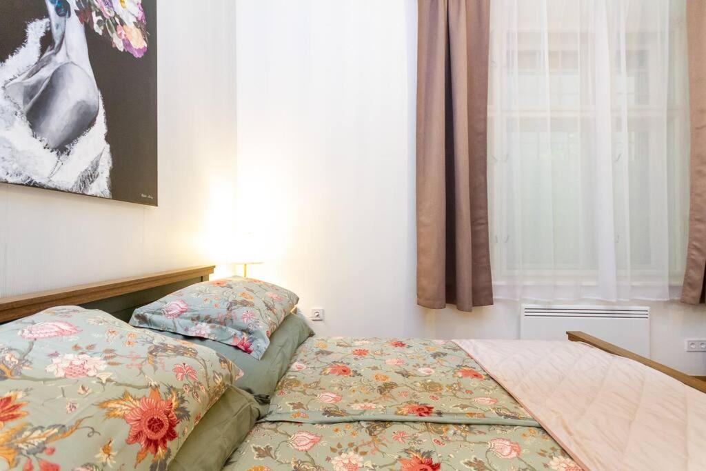 Luxe Haven On Lonyay By Newave Apartments บูดาเปสต์ ภายนอก รูปภาพ