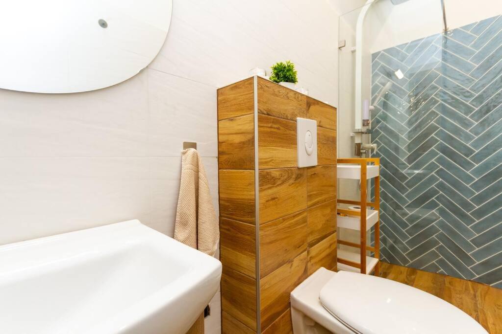 Luxe Haven On Lonyay By Newave Apartments บูดาเปสต์ ภายนอก รูปภาพ